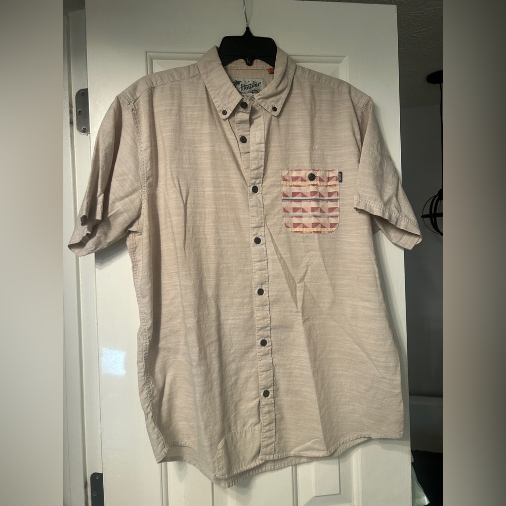 Howler Bros Men's Beige Short Sleeve Shirt with Patterned Pocket Large
